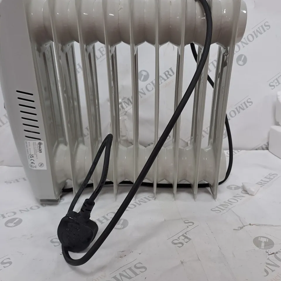 BOXED SWAN 1000W MINI OIL HEATER - WHITE RRP £29