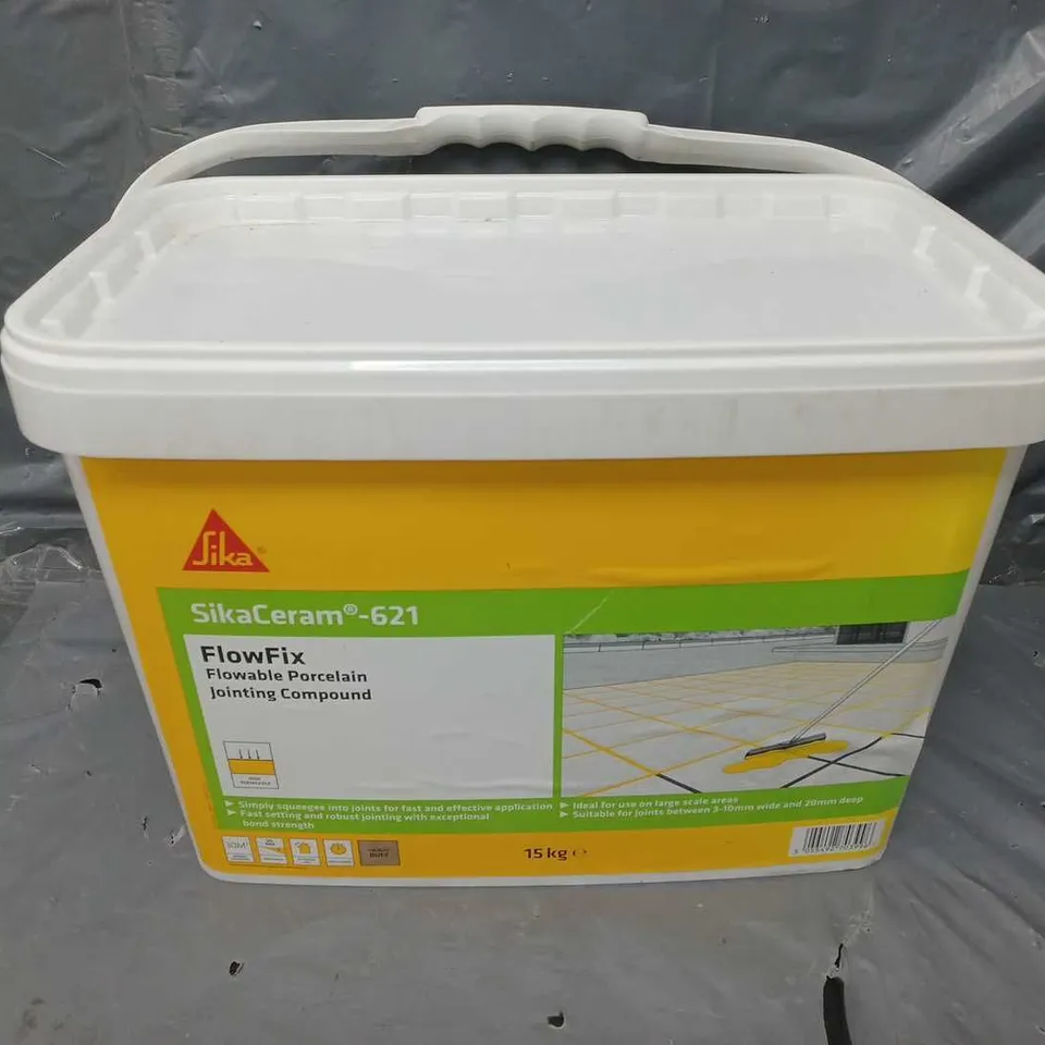 SIKA SIKACERAM 621 FLOWFIX BUFF FLOWABLE PORCELAIN PAVING JOINTING COMPOUND (15KG) - COLLECTION ONLY