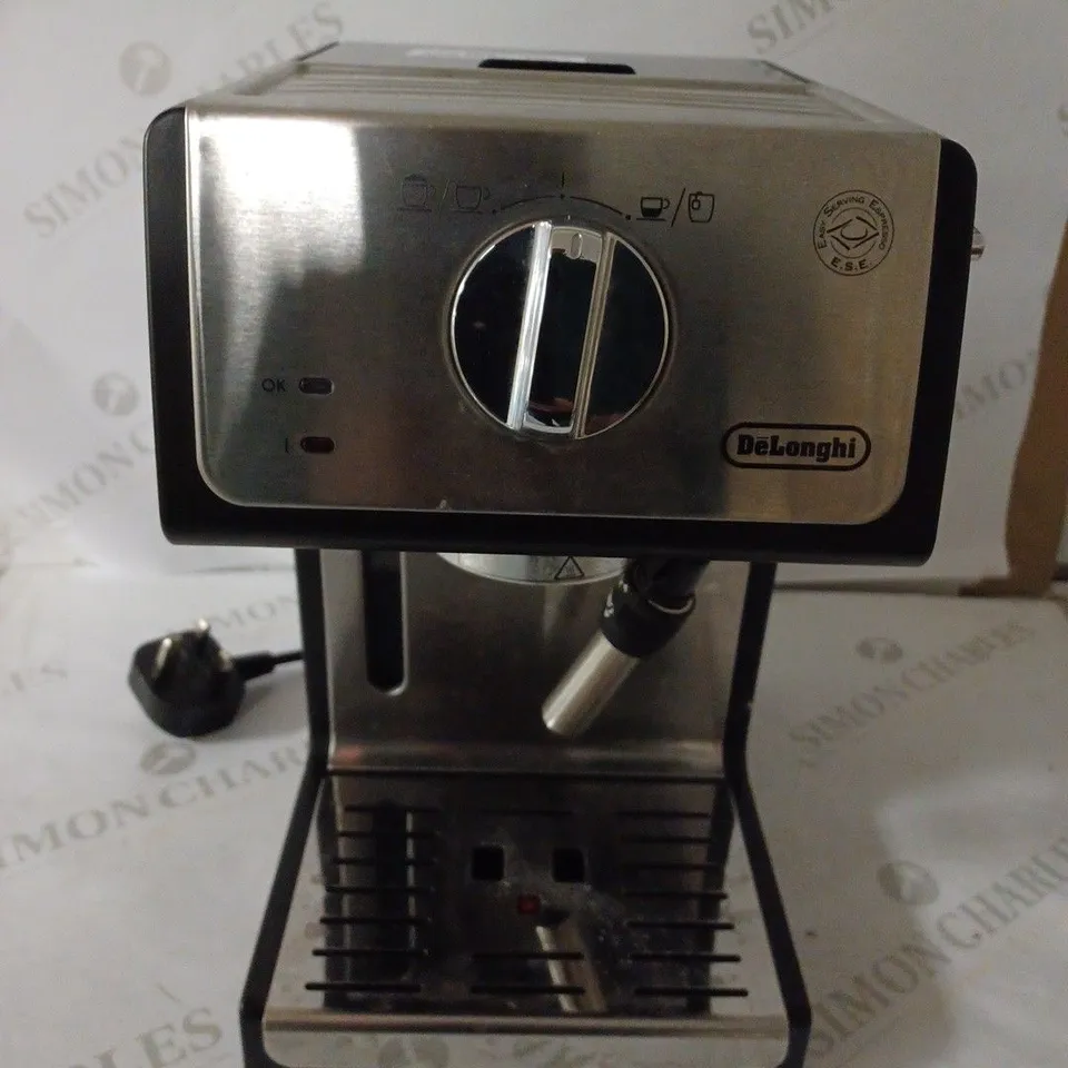DE'LONGHI ECP35.31TRADITIONAL BARISTA PUMP ESPRESSO MACHINE