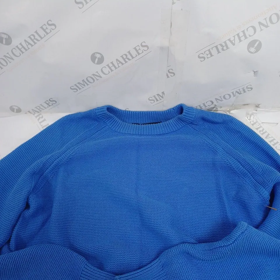 FRENCH CONNECTION LILLY MOZART CREW NECK JUMPER IN BLUE - M