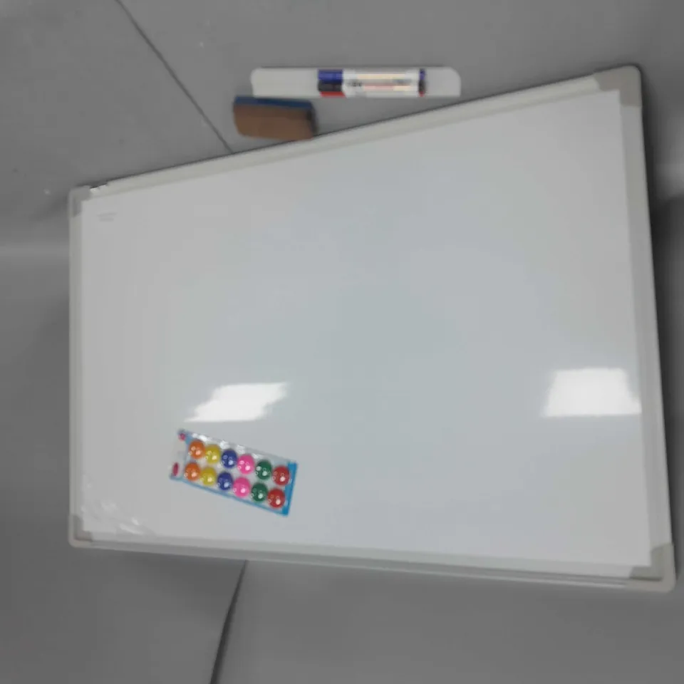 BOXED MAGNETIC WHITE BOARD, PENS & ERASER