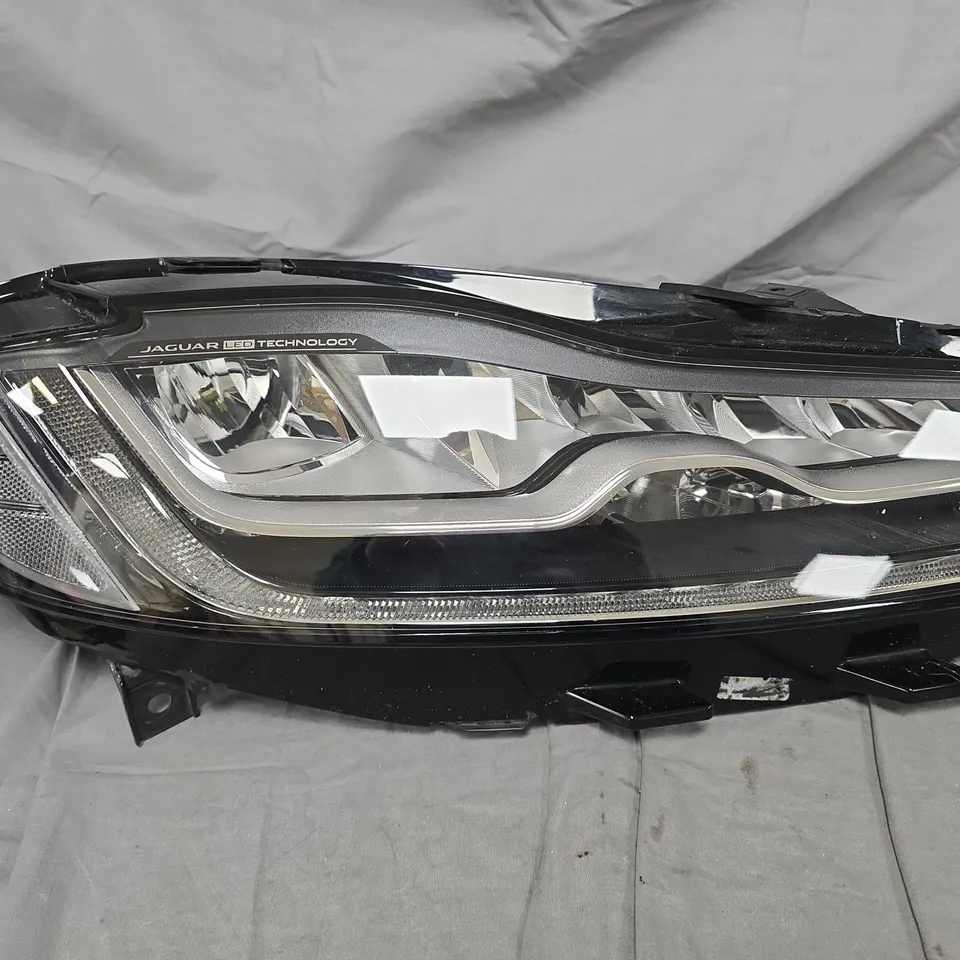 JAGUAR RIGHT-HAND LED HEADLIGHT UNIT – UK FULL LED