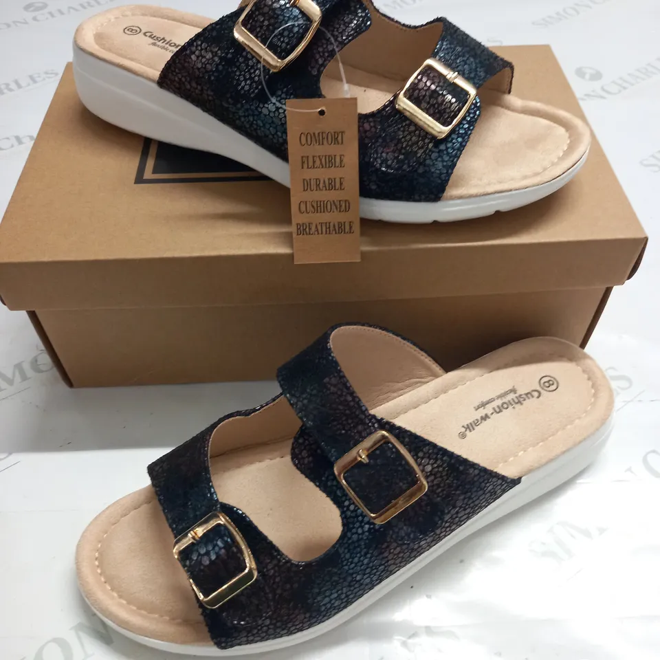 BOXED PAIR OF CUSHION WALK STRAPPY SANDALS - SIZE 8