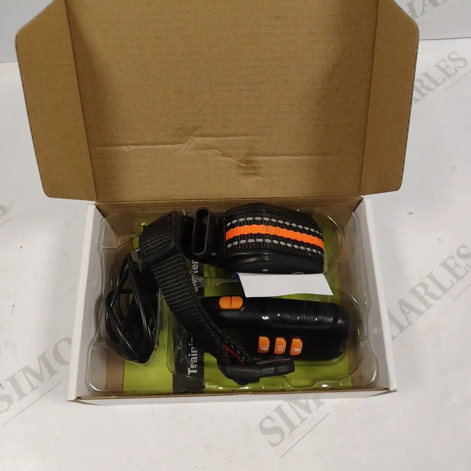 ELECTRONIC-DOG TRAINING COLLAR 