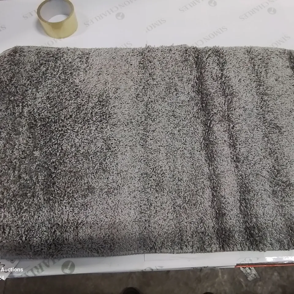 BRAND NEW PACO HOME 505 GREY 50X80 BATH MAT