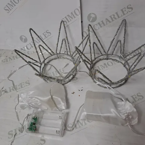 JM BY JULIEN MACDONALD SET OF 2 LIGHT UP CROWNS