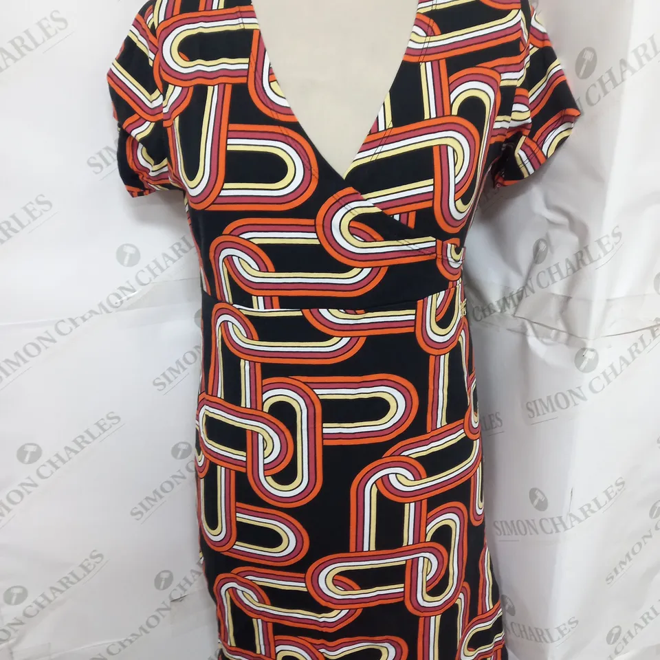 SUPERDRY VINTAGE WRAP DAY DRESS IN GEO LINKS BLACK SIZE 10