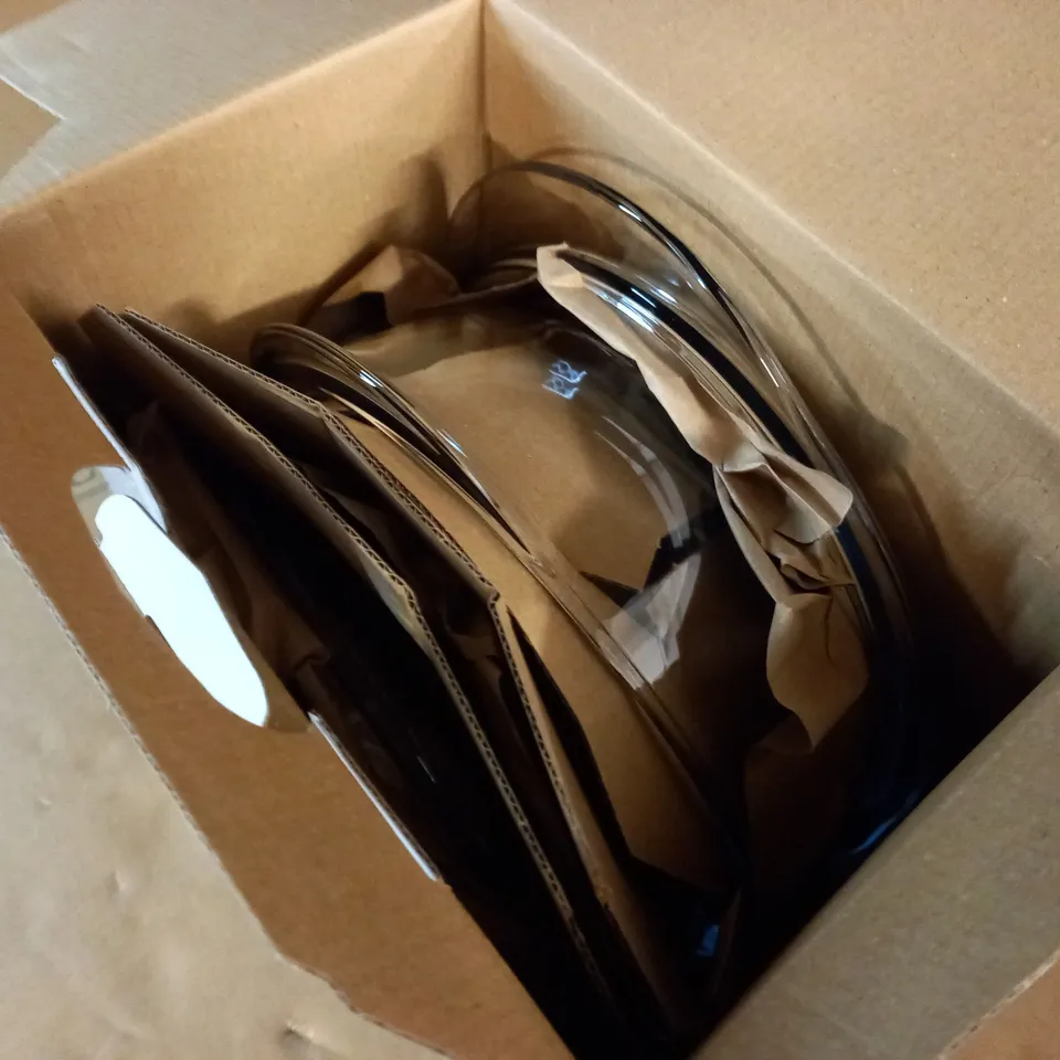BOXED PYREX ESSENTIALS SET OF 3 DISHES
