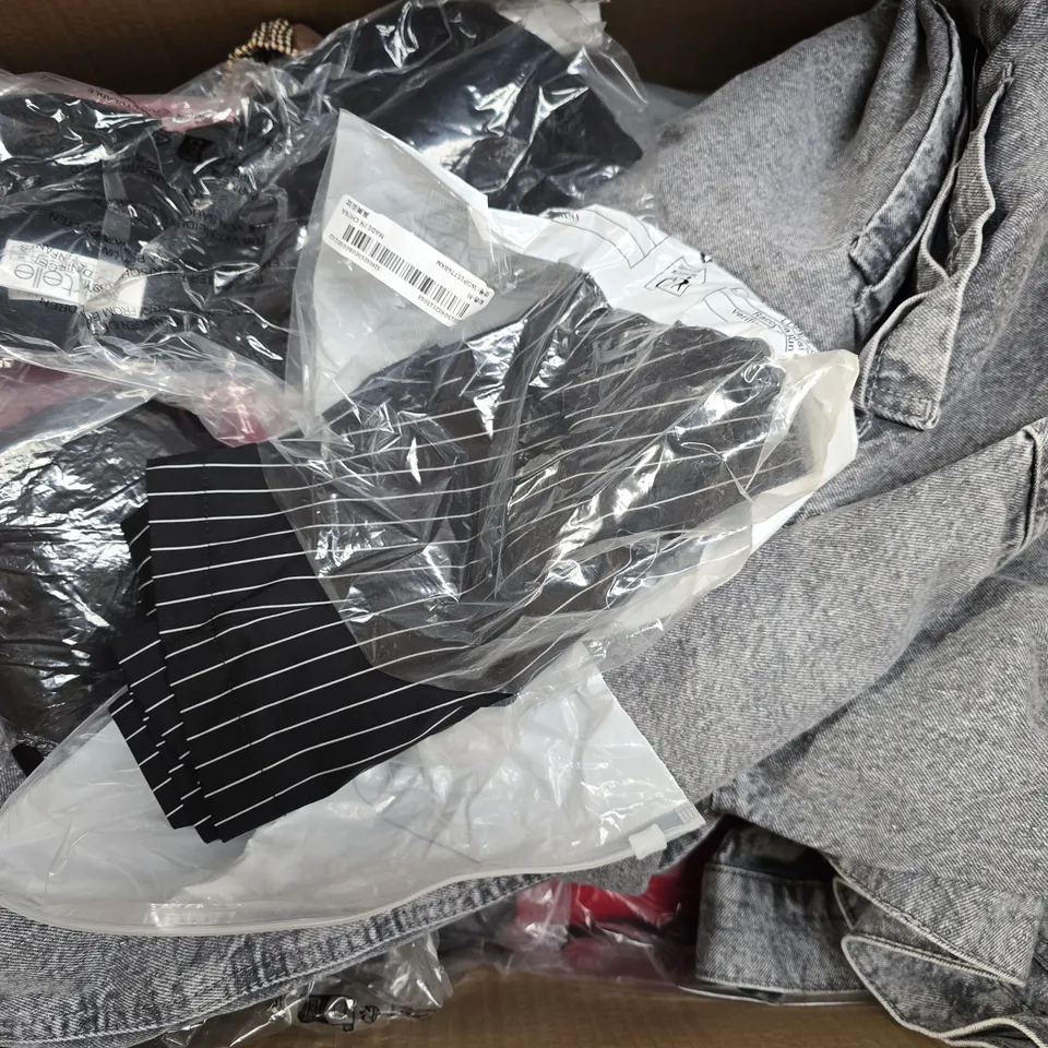 APPROXIMATELY 20 ASSORTED CLOTHING AND FASHION PRODUCTS IN VARIOUS STYLES AND SIZES - COLLECTION ONLY