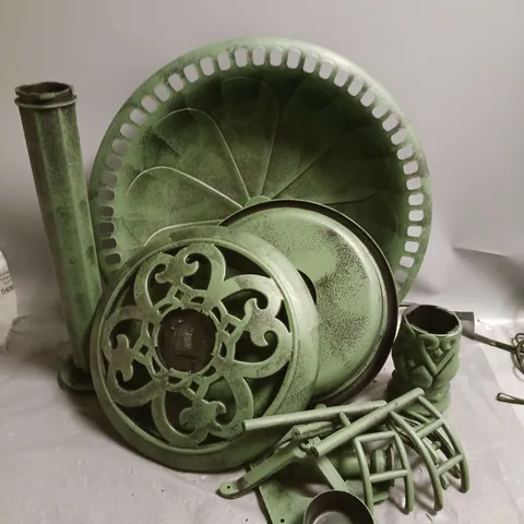 LOT OF 2 VENCIER SOLAR BIRD BATH PLANTERS IN GREEN