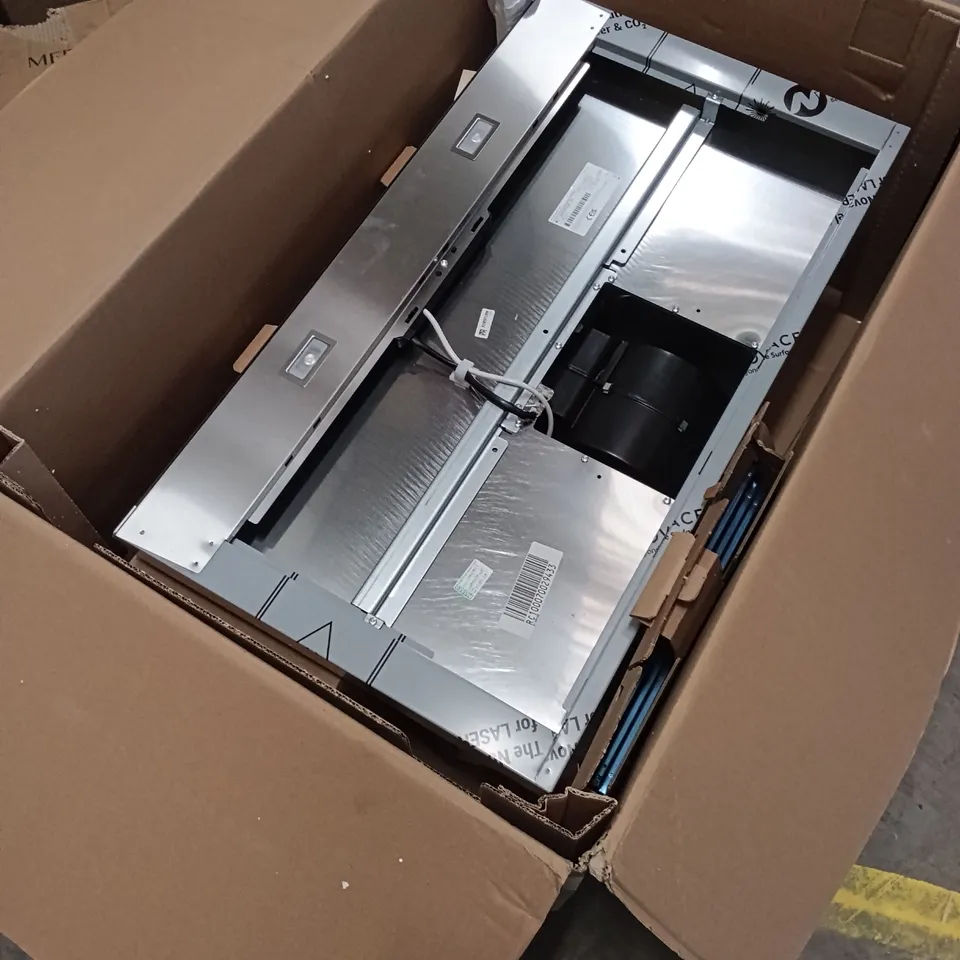 BOXED NEFF CHIMNEY COOKER HOOD, D94BHM1N0B - STAINLESS STEEL