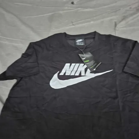 NIKE BLACK T-SHIRT WITH WHITE SWOOSH LOGO SIZE XL