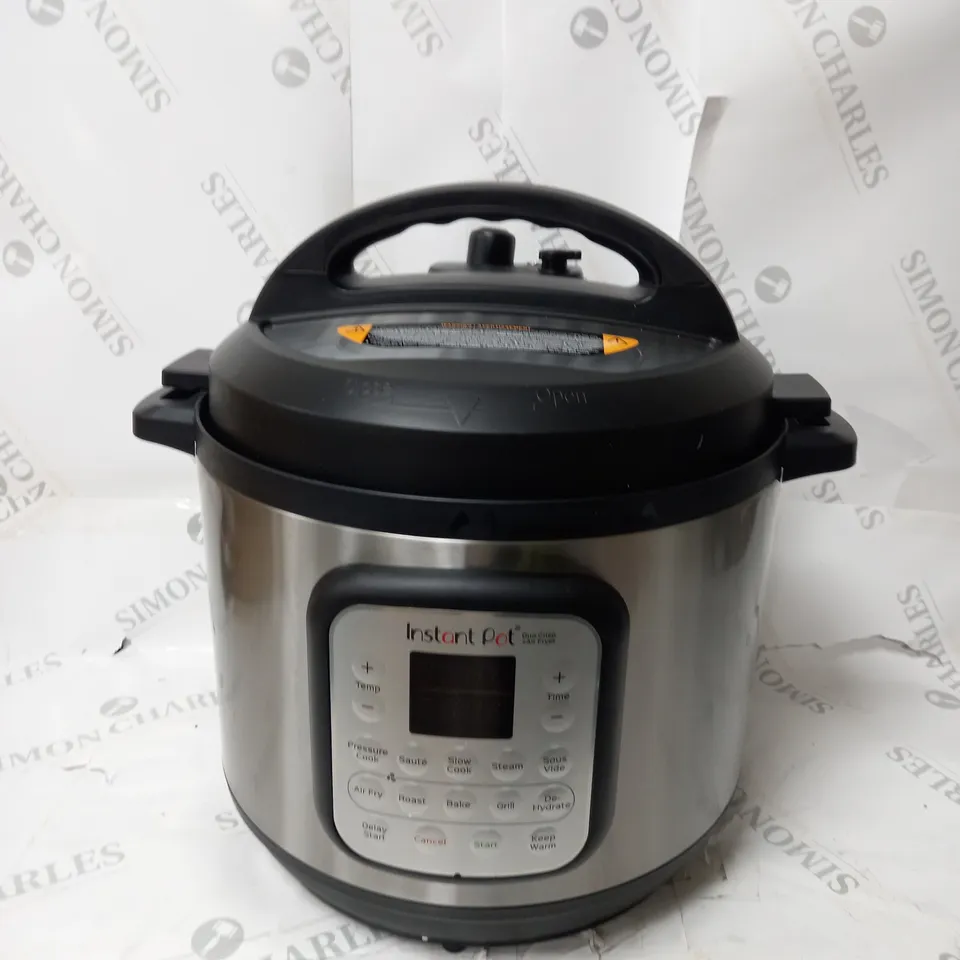 BOXED INSTANT POT DUO CRISP 8 MULTI PRESSURE COOKER AND AIR FRYER