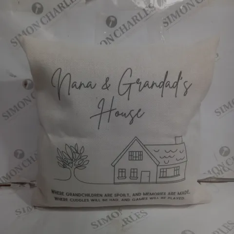 CREAM CUSHION
