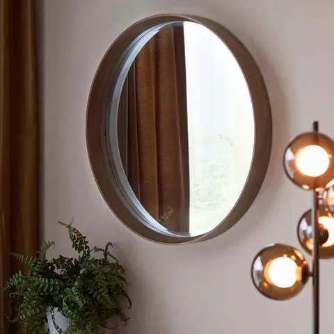 BOXED DANETTI KENDRICK SMALL ROUND WALL MIRROR WALNUT