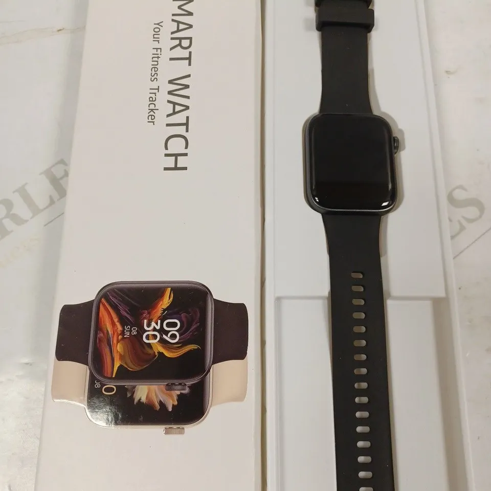 BOXED FITNESS TRACKER SMART WATCH 