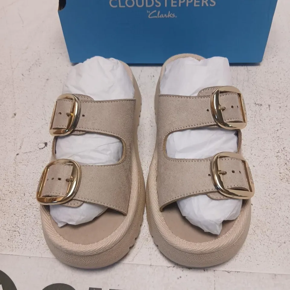 UGG WOMEN'S SANDALS – BEIGE, UK 3 (EU 36)