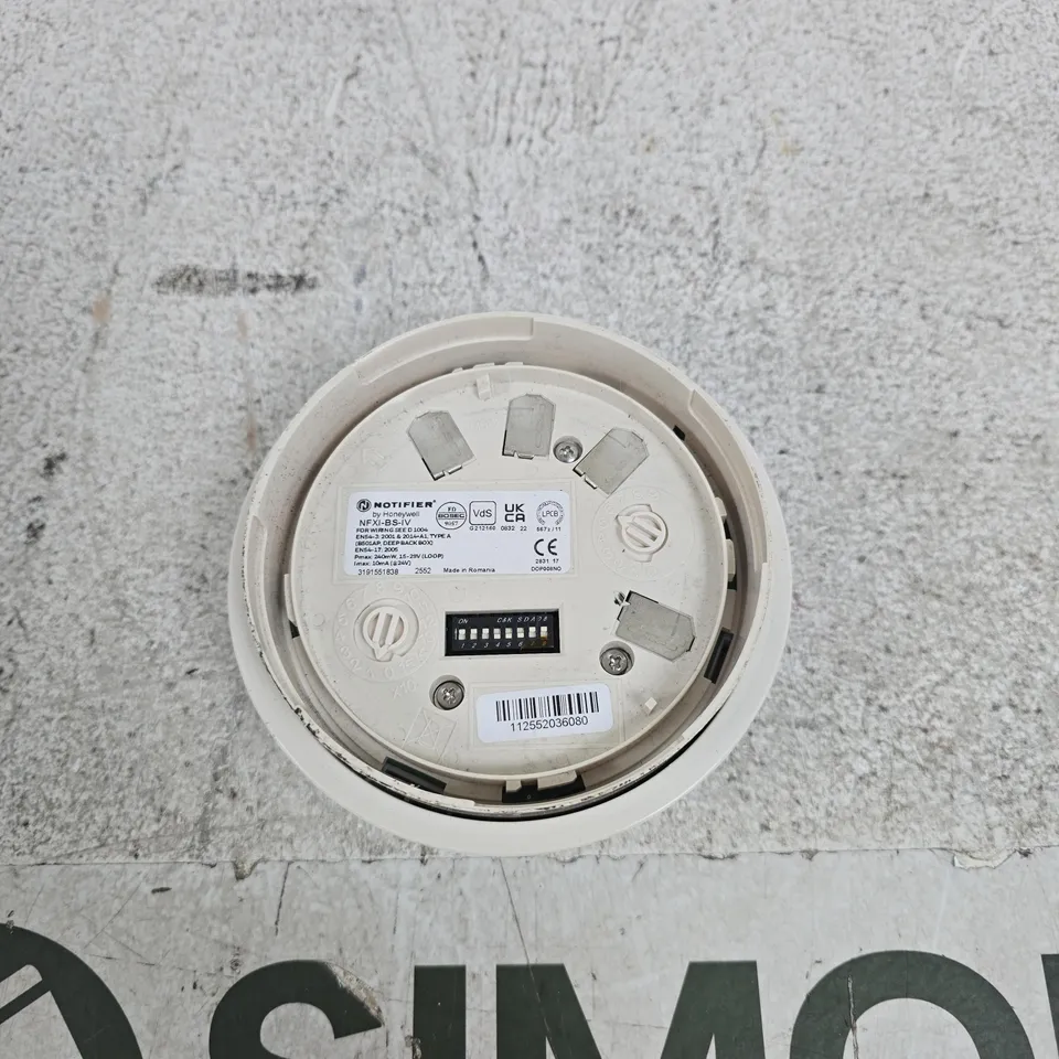 NOTIFIER ROUND LOOP-POWERED BASE SOUNDER