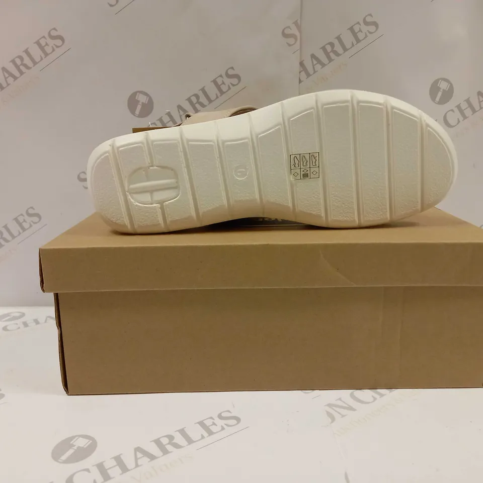 BOXED PAIR OF CUSHION WALK JEWELLED SANDALS IN GOLD - SIZE 6