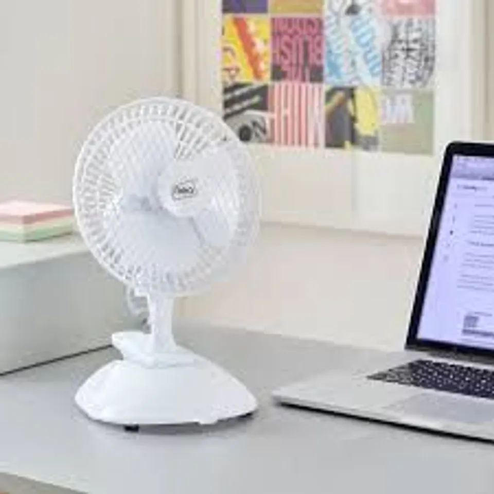 BOXED NEO MINI CLIP BASE MOUNT DESK FAN - W HITE