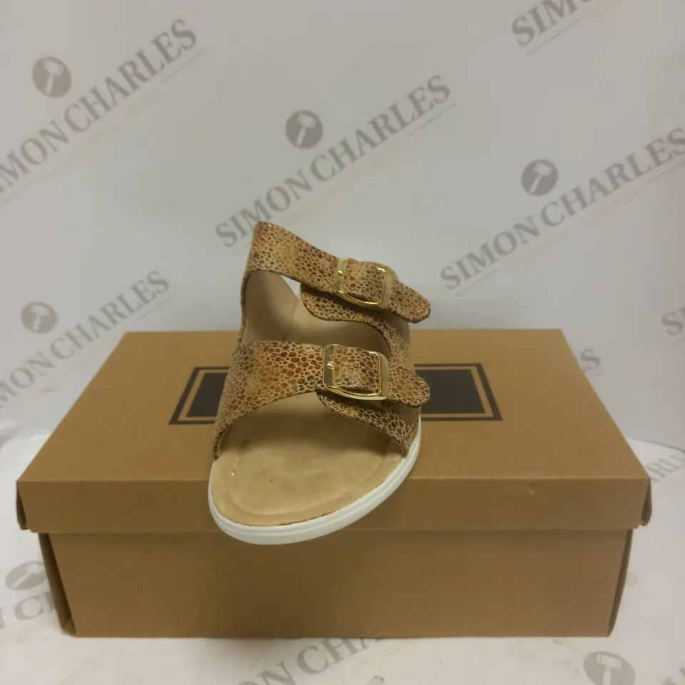 BOXED PAIR OF CUSHION WALK GOLD STRAPPY SANDALS - SIZE 7