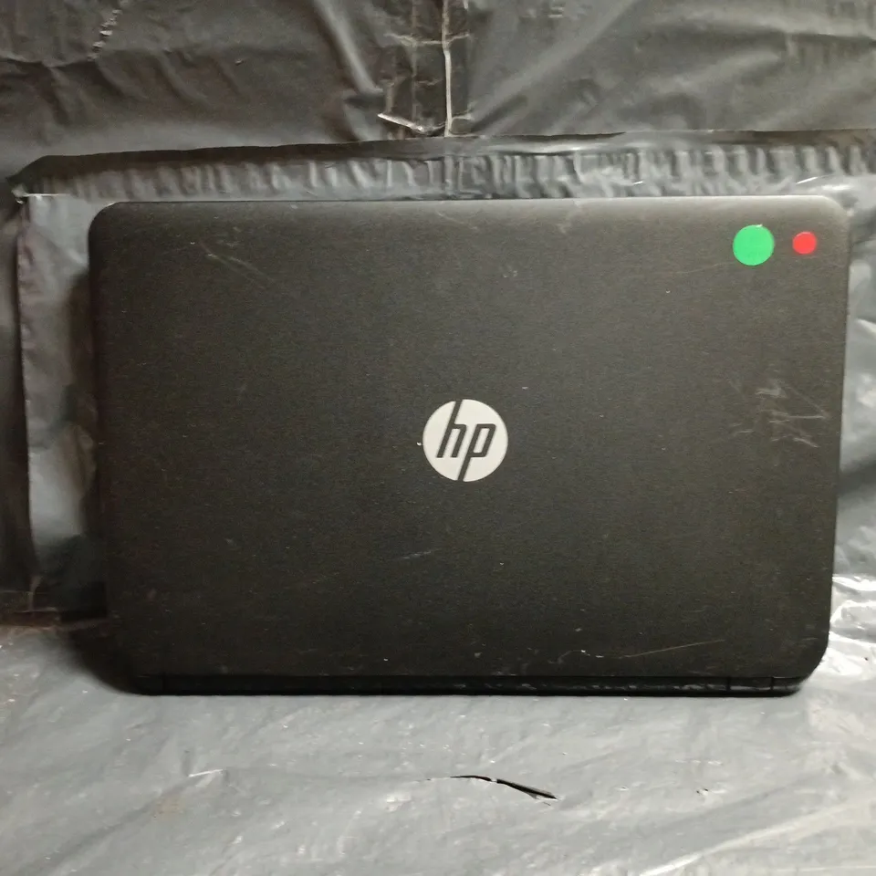 HP 255 G3 LAPTOP