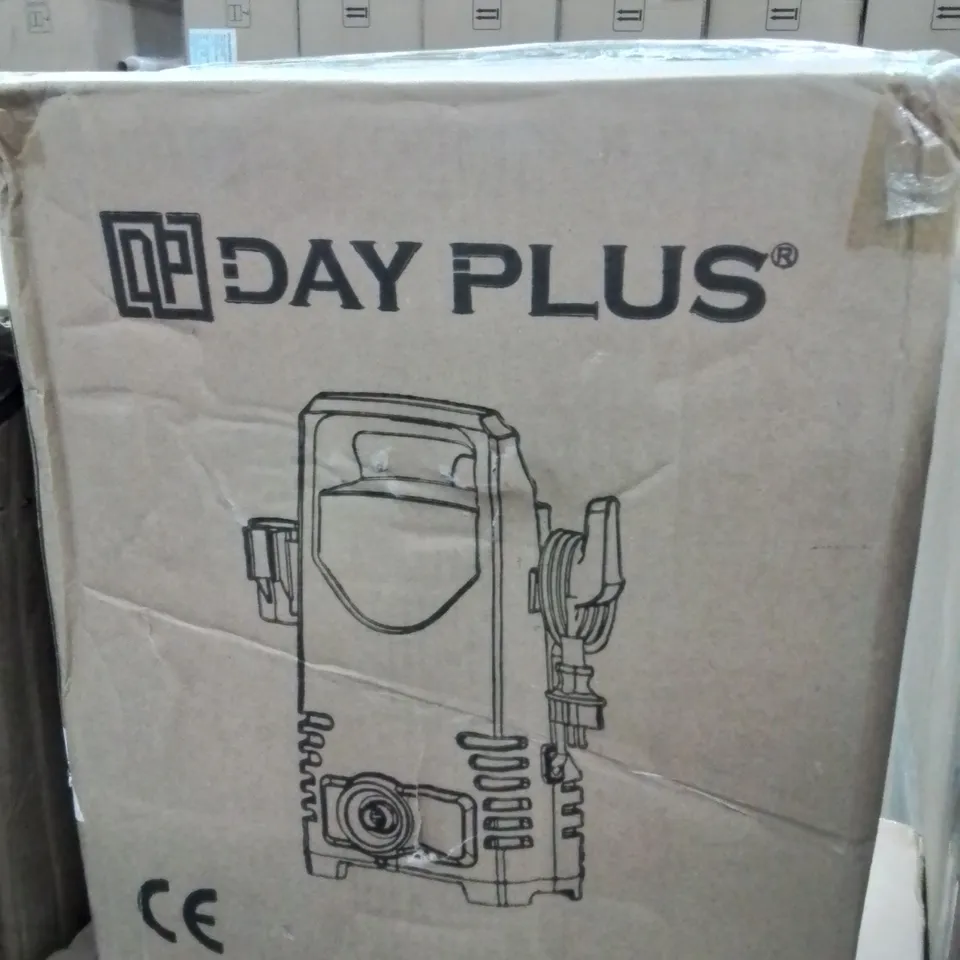 BOXED PRESSURE WASHER 