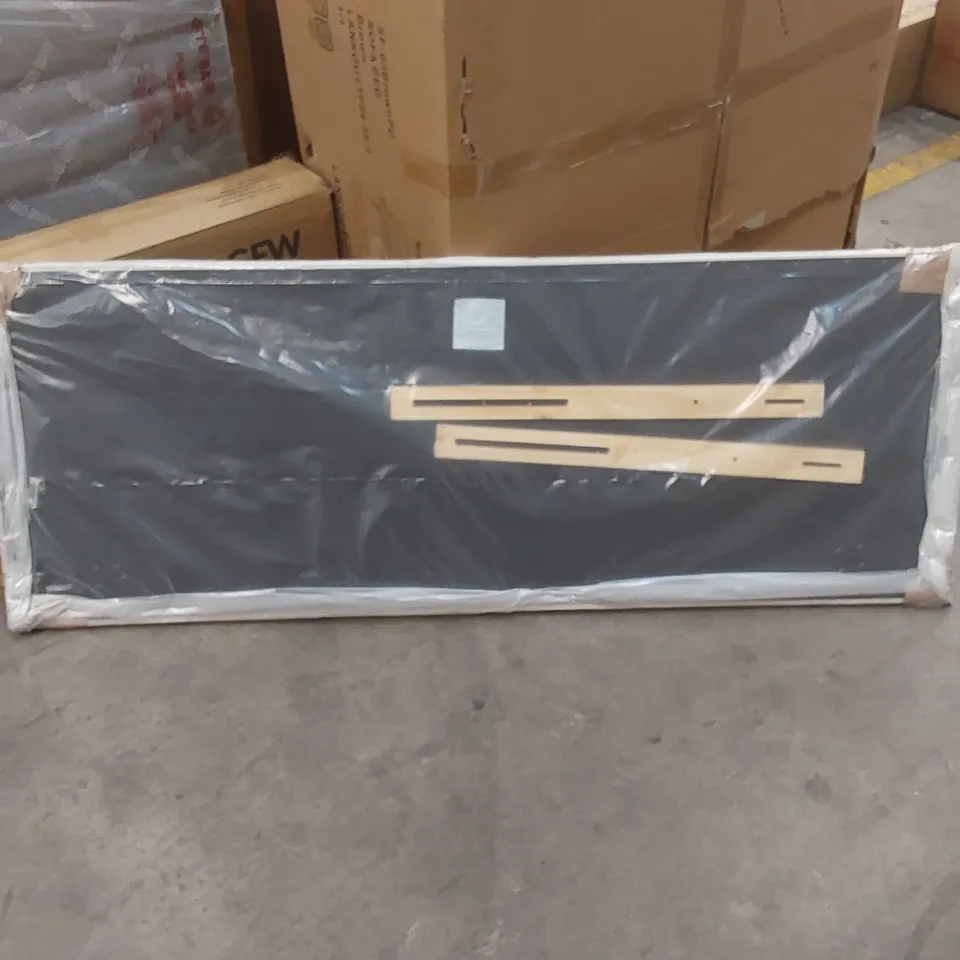 BAGGED UPHOLSTERED HEADBOARD - DOUBLE