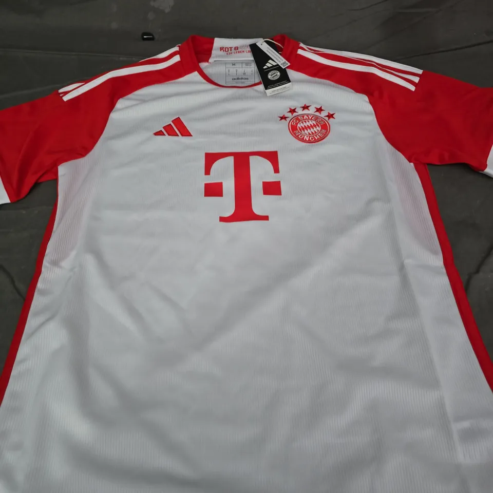 ADIDAS FC BAYERN MÜNCHEN JERSEY – SIZE M