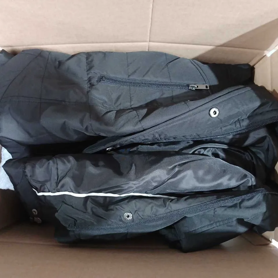 BOX OF APPROX 15 ASSORTED CLOTHING ITEMS TO INCLUDE - NINA LEONARD - CENTIGRADE - FRANK USHER ECT