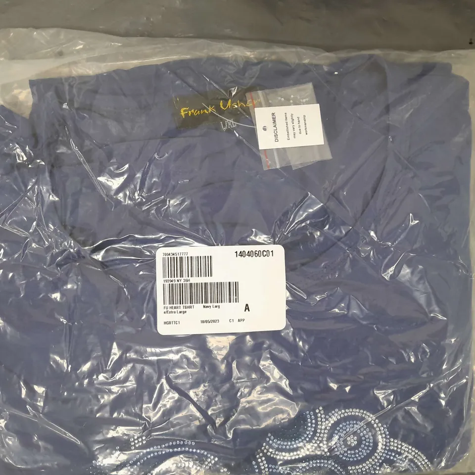 FRANK USHER HEART T-SHIRT IN NAVY SIZE L/XL