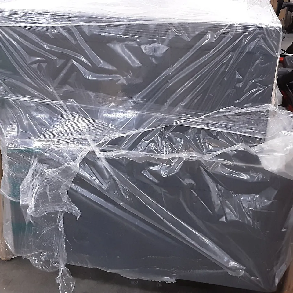 WRAPPED  END OTTOMAN BED KING IN GREY / TWEED ( 2 PARTS) 