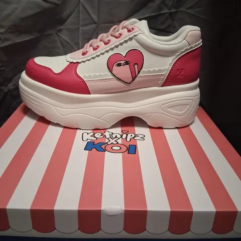BRAND NEW BOXED KETNIPZ X KOI LOVEABLE ANTICS CHUNKY TRAINERS PINK SIZE 9
