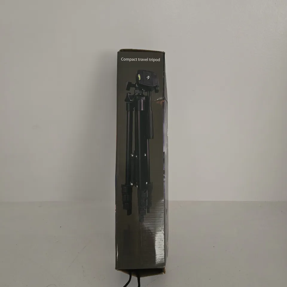 COMPACT TRAVEL TRIPOD BOXED