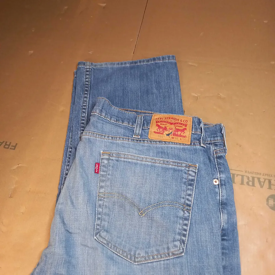 LEVIS STRAUSS DENIM JEANS SIZE W30