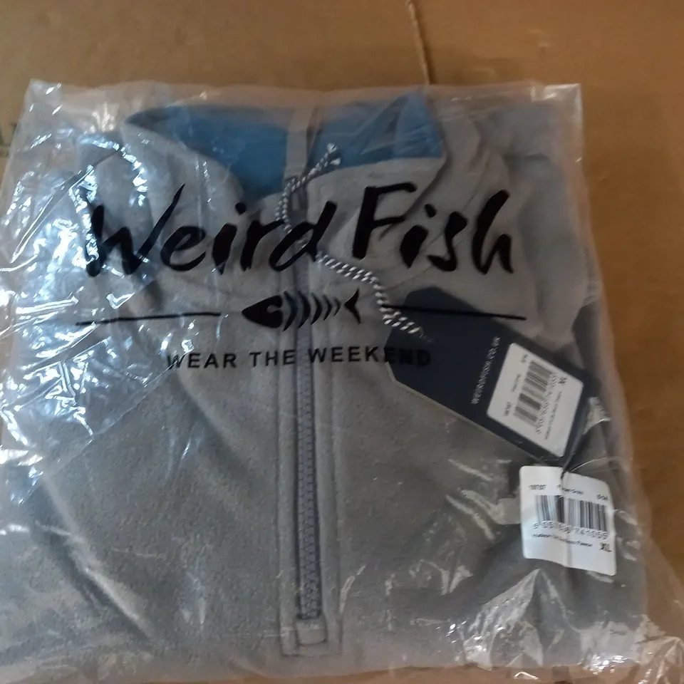 BAGGED WEIRDFISH HUDSON 1/4 ZIP MICRO FLEECE IN GREY - XL