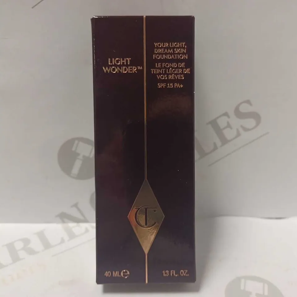 CHARLOTTE TILBURY LIGHT WONDER DREAM SKN FOUNDATION 40ML - 7 MEDIUM