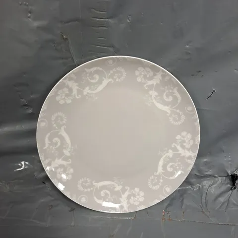 8 X LAURA ASHLEY SIDE PLATES 
