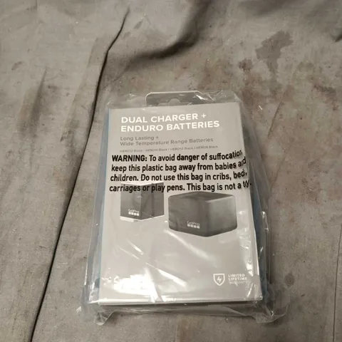 GOPRO DUAL CHARGER + ENDURO BATTERIES