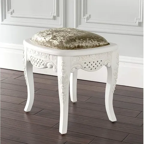 BRAND NEW BOXED HOMESDIRECT 365 ESTELLE HANDCARVED ANTIQUE FRENCH STYLE STOOL