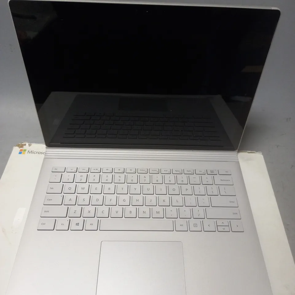 MICROSOFT SURFACE BOOK CORE I5