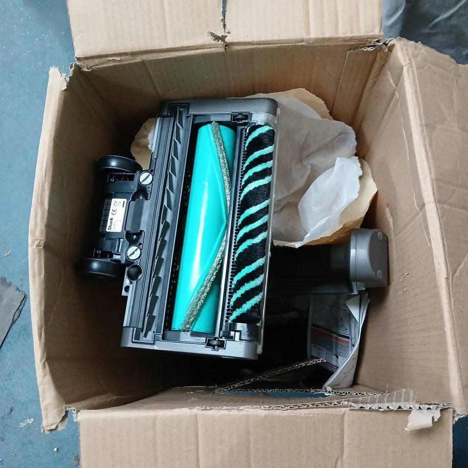 SHARK POWERDETECT CORDLESS PET VACUUM CLEANER