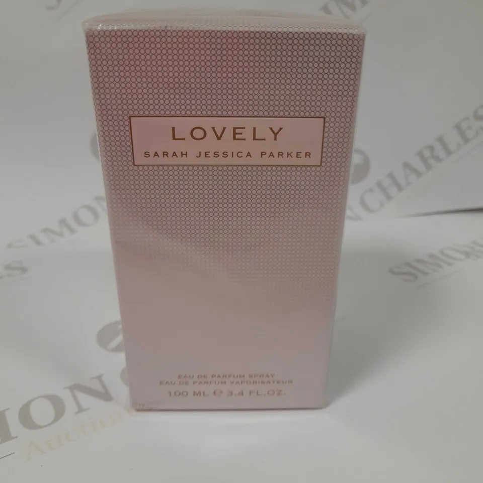 BOXED AND SEALED LOVELY SARAH JESSICA PARKER EAU DE PARFUM 100M