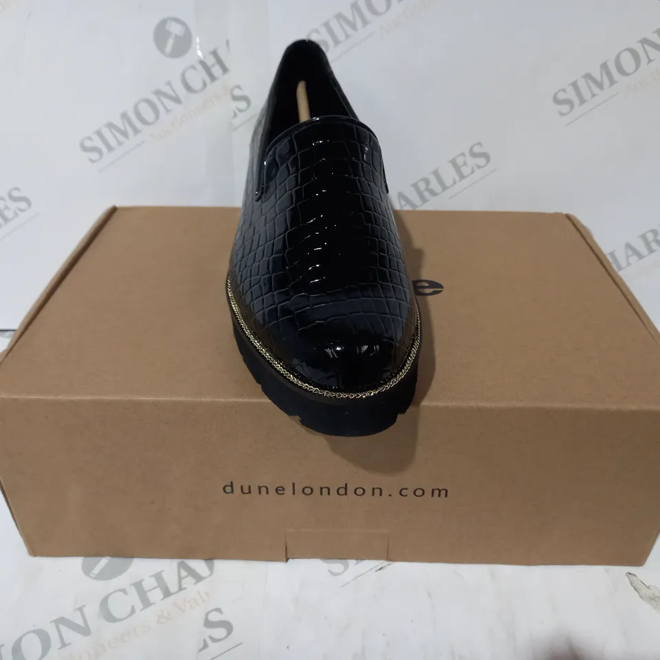 BOXED DUNE FLATFORM LOAFERS, BLACK CROCODILE - SIZE 3