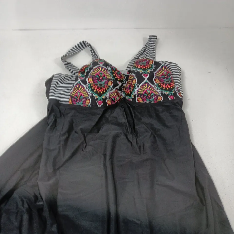 BONPRIX WOMEN’S DRESS - 22