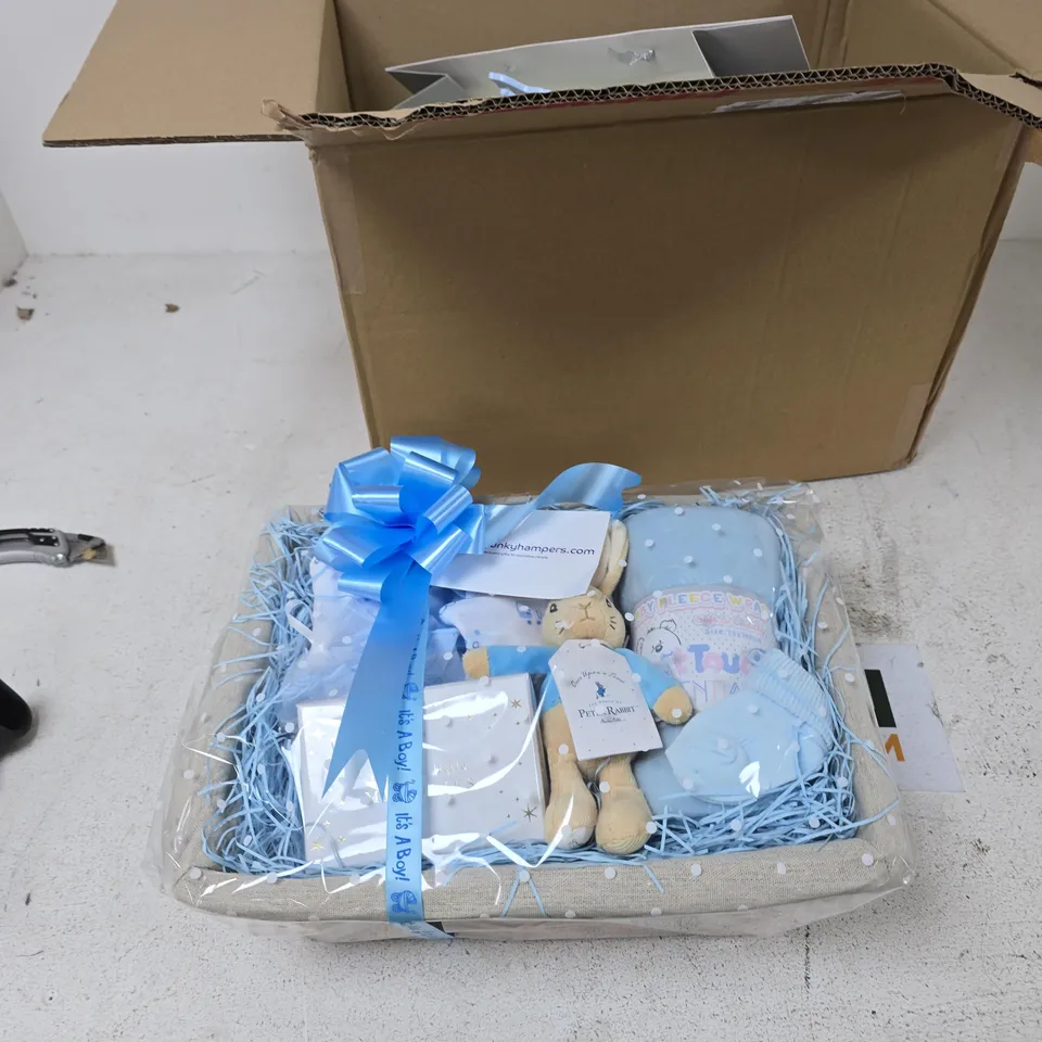 ITS A BABY BOY GIFT HAMPER