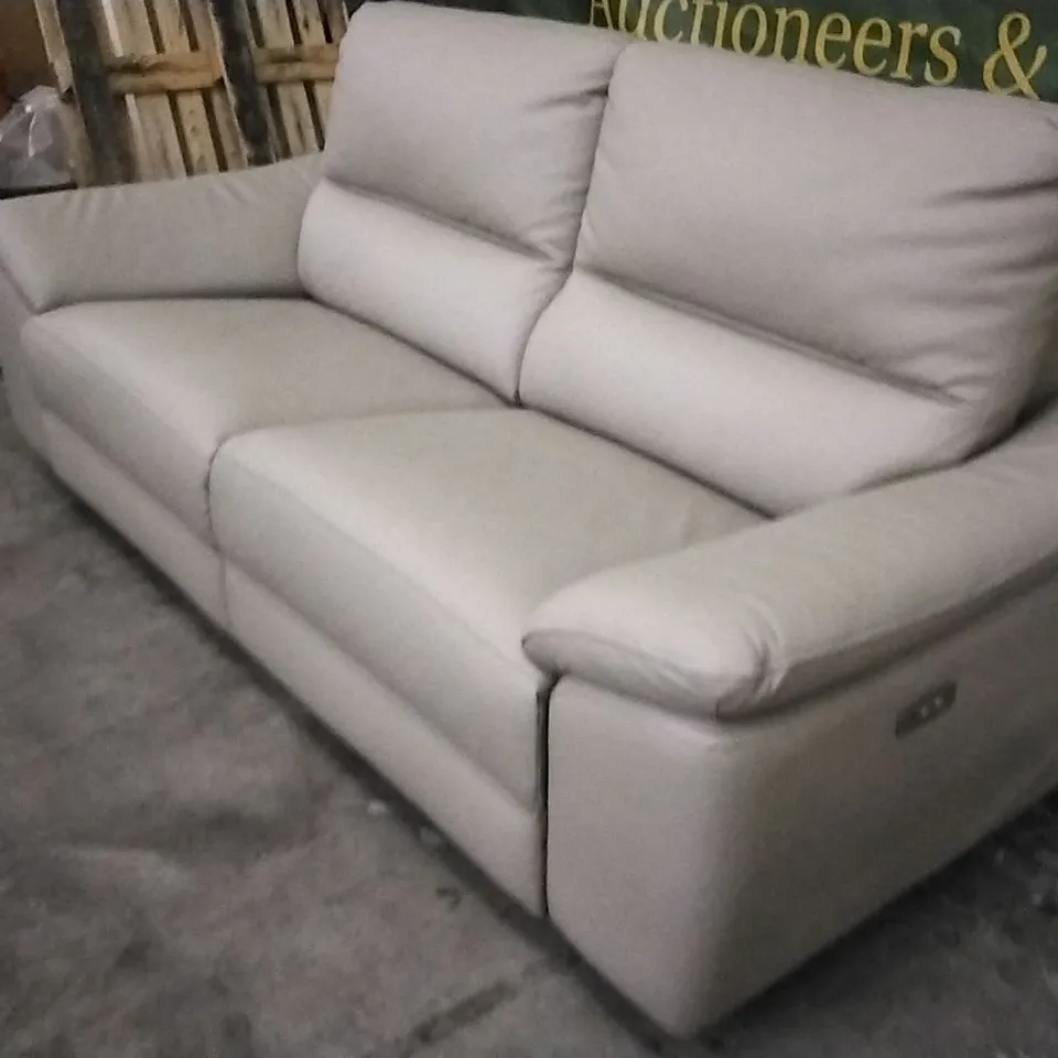 QUALITY DESIGNER CREAM LEATHER ELECTRIC RECLINING 2 SEATER SOFA 