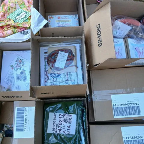PALLET OF ASSORTED PRODUCTS TO INCLUDE; FLORAL BUNNY IN A HOOP, GARDEN WATERCOLOUR COLOURING KIT AND FELT BUNNY KIT