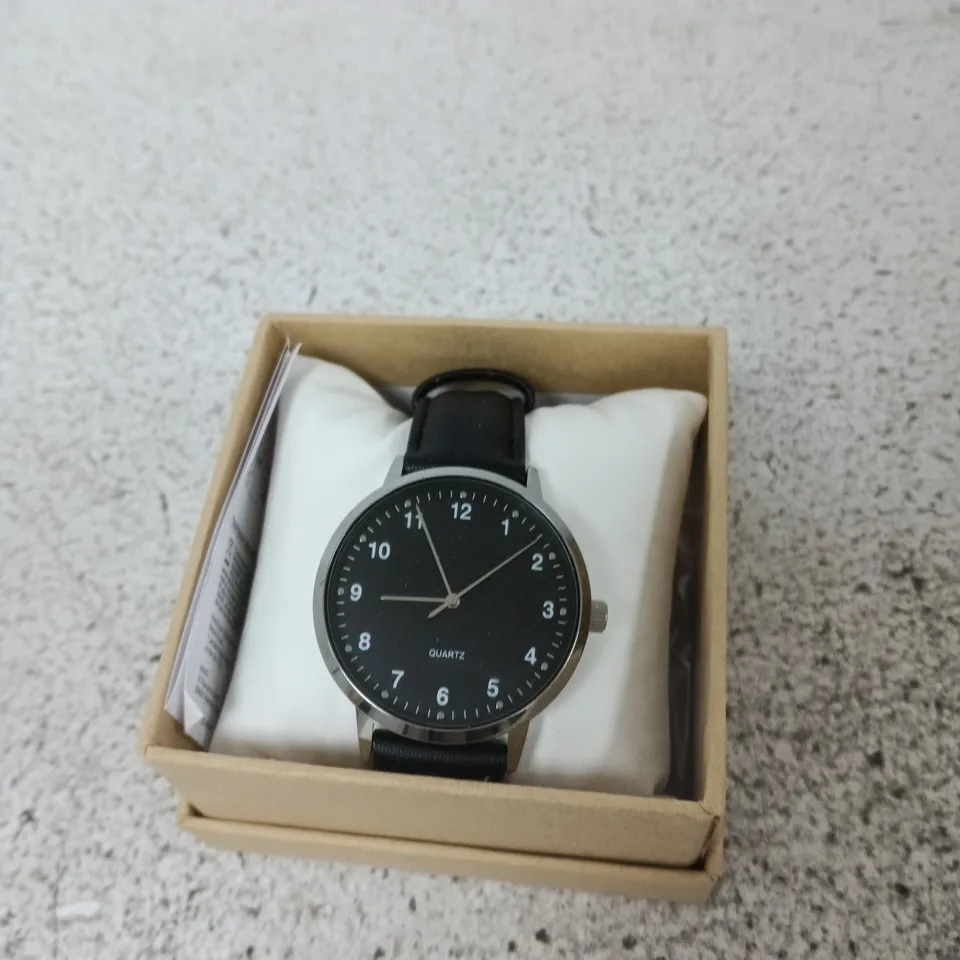 ANALOG QUARTZ WRISTWATCH WITH BLACK DIAL & LEATHER STRAP – BOXED