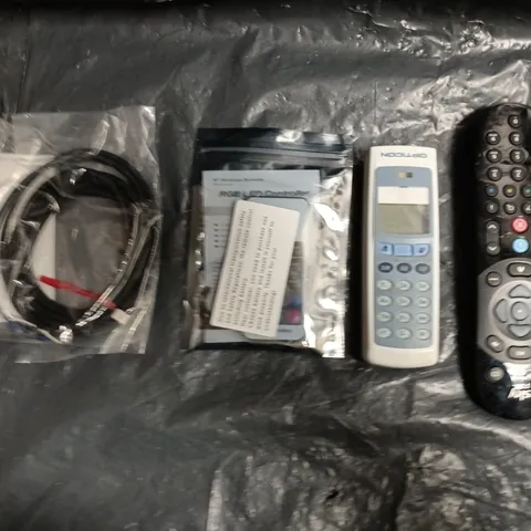 APPROXIMATELY 10 ASSORTED ELECTRICAL ITEMS TO INCLUDE SKY REMOTE, VARIOUS CABLES, ETC